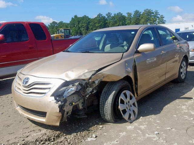 4T1BF3EK5BU171577 - 2011 TOYOTA CAMRY BASE GOLD photo 2