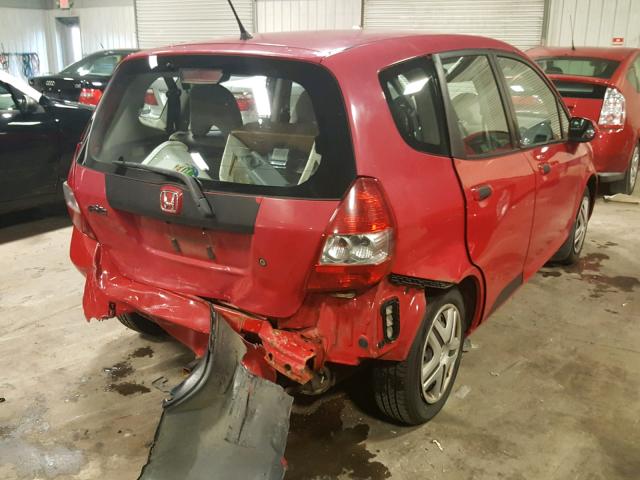 JHMGD38477S025678 - 2007 HONDA FIT RED photo 4