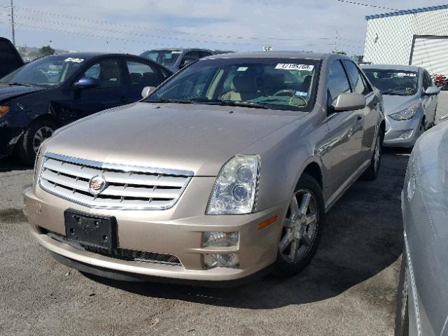 1G6DW677560189357 - 2006 CADILLAC STS GOLD photo 2