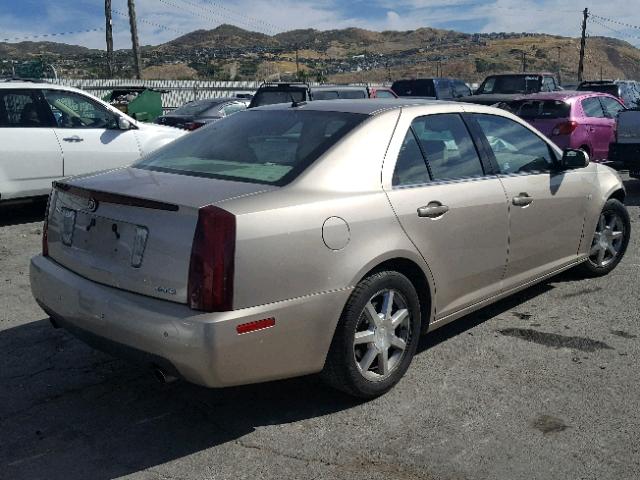 1G6DW677560189357 - 2006 CADILLAC STS GOLD photo 4