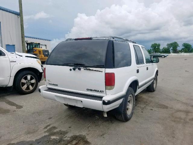 1GNCS13W3T2254217 - 1996 CHEVROLET BLAZER WHITE photo 4