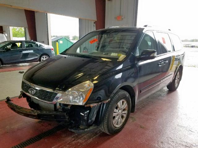 KNDMG4C79C6448087 - 2012 KIA SEDONA LX BLACK photo 2