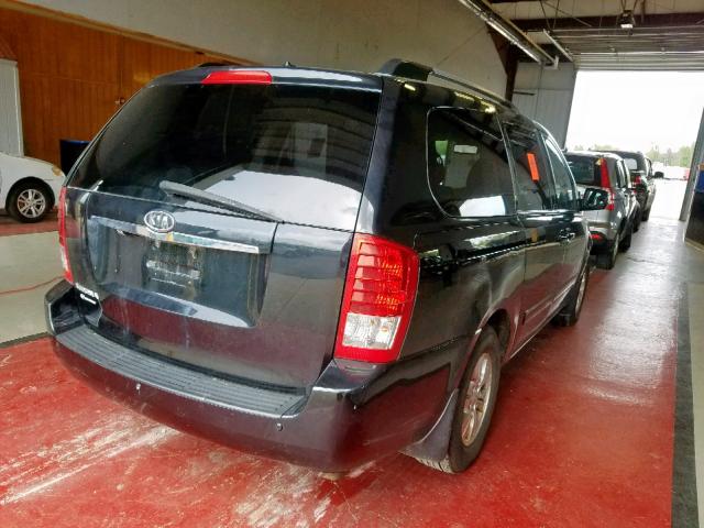 KNDMG4C79C6448087 - 2012 KIA SEDONA LX BLACK photo 4