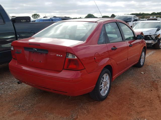 1FAFP34N46W163565 - 2006 FORD FOCUS ZX4 RED photo 4