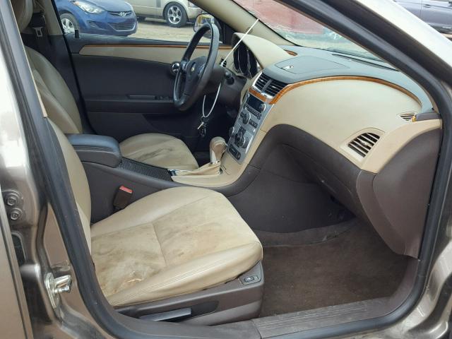 1G1ZF5E78CF164342 - 2012 CHEVROLET MALIBU 3LT ყავისფერი ფოტო 5