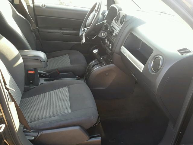 1C4NJCBA6GD666387 - 2016 JEEP COMPASS SP 黑色 照片 5