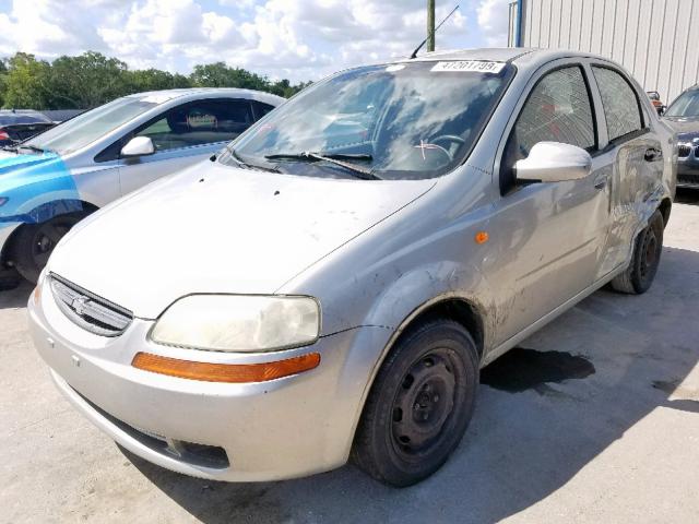 KL1TJ52674B232279 - 2004 CHEVROLET AVEO LS SILVER photo 2