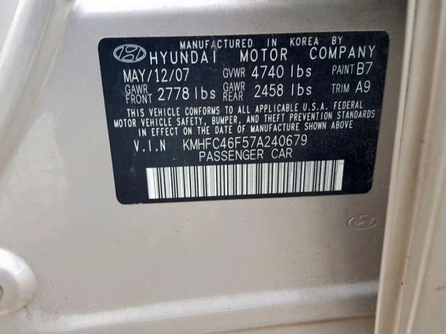 KMHFC46F57A240679 - 2007 HYUNDAI AZERA SE GOLD photo 10