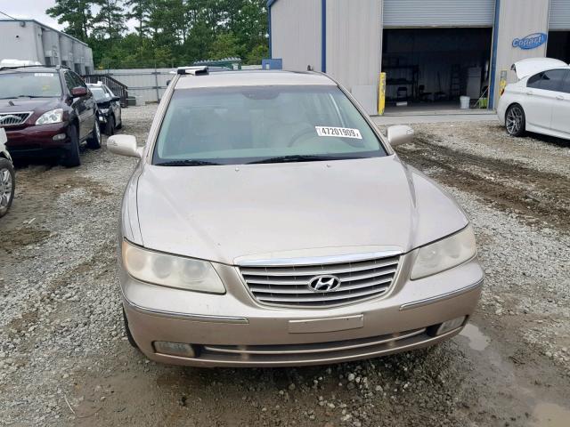 KMHFC46F57A240679 - 2007 HYUNDAI AZERA SE GOLD photo 9