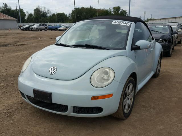 3VWPF31Y76M304786 - 2006 VOLKSWAGEN NEW BEETLE BLUE photo 2