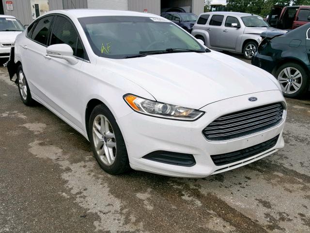 3FA6P0H72FR145885 - 2015 FORD FUSION SE WHITE photo 1