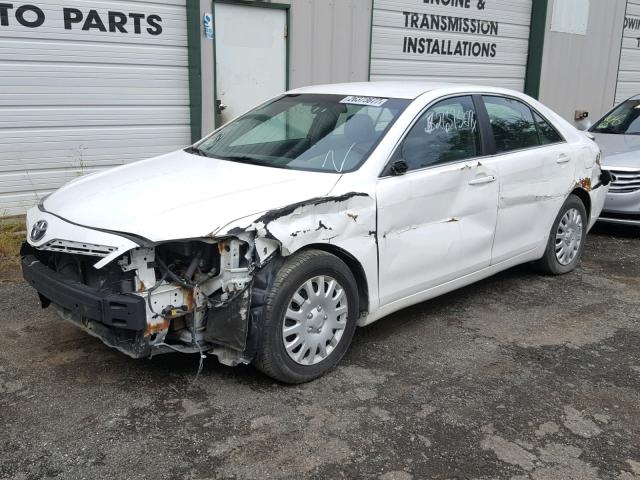 4T1BB3EK6BU140544 - 2011 TOYOTA CAMRY HYBR WHITE photo 2