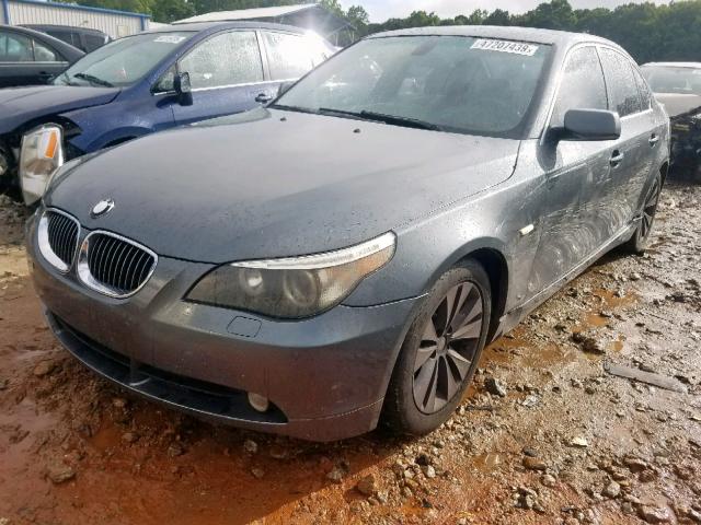 WBANB53576CP02812 - 2006 BMW 550 I GRAY photo 2