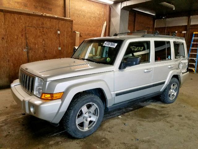 1J8HG48K09C501289 - 2009 JEEP COMMANDER 银色 照片 2