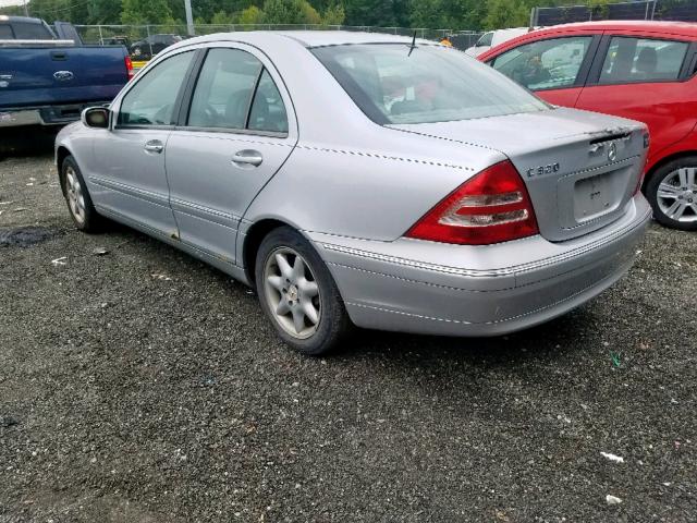 WDBRF64J72F242908 - 2002 MERCEDES-BENZ C 320 SILVER photo 3