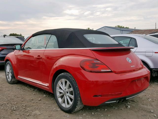 3VW517AT9HM813136 - 2017 VOLKSWAGEN BEETLE S/S RED photo 3