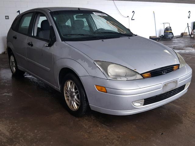 3FAFP37323R192071 - 2003 FORD FOCUS ZX5 SILVER photo 1