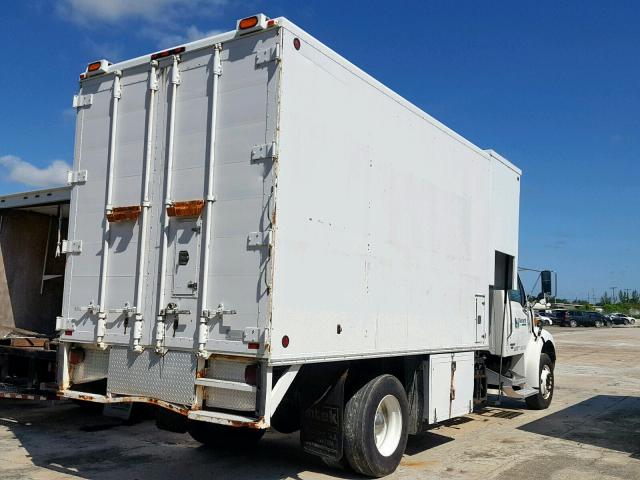 2FZACGCS74AM03388 - 2004 STERLING TRUCK ACTERRA WHITE photo 4