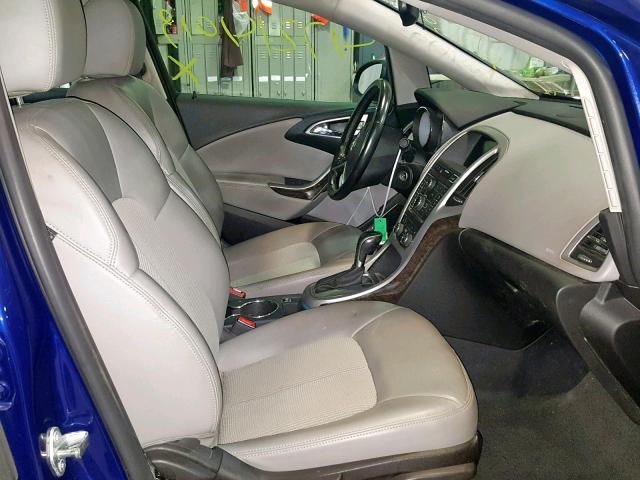 1G4PR5SK3E4141348 - 2014 BUICK VERANO CON BLUE photo 5