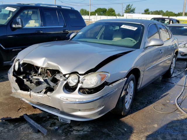 2G4WC582381182650 - 2008 BUICK LACROSSE C SILVER photo 2
