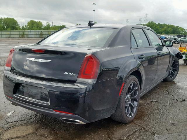 2C3CCABG3KH625970 - 2019 CHRYSLER 300 S BLACK photo 4