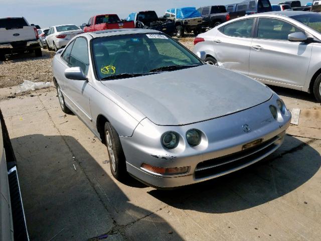 JH4DC4458TS013642 - 1996 ACURA INTEGRA LS SILVER photo 1