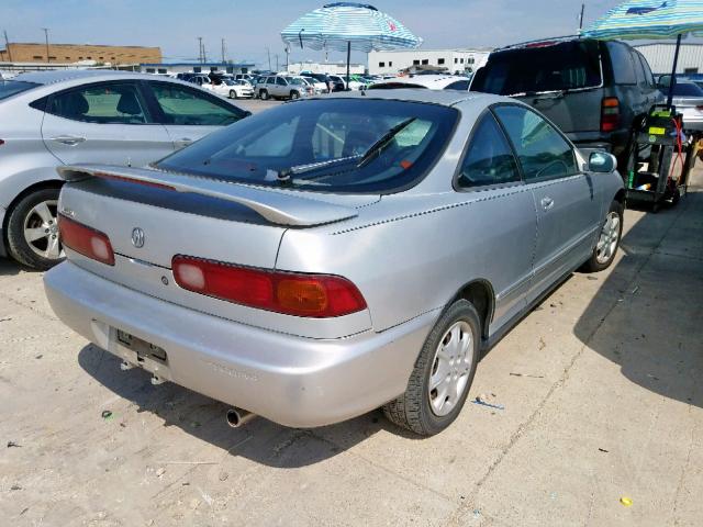 JH4DC4458TS013642 - 1996 ACURA INTEGRA LS SILVER photo 4