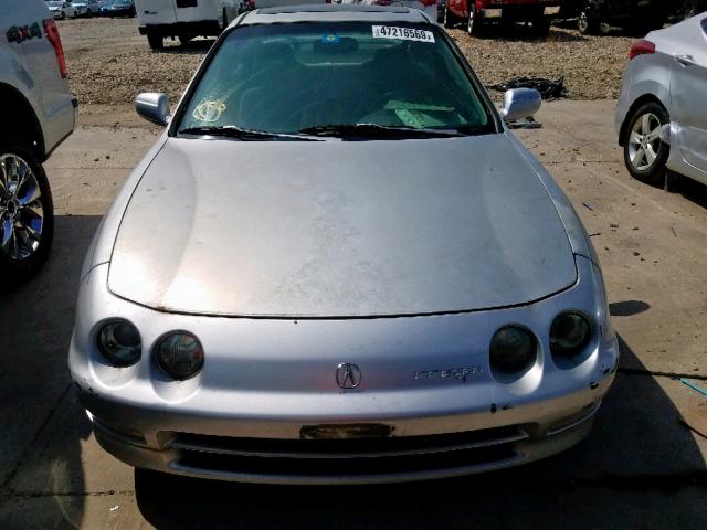 JH4DC4458TS013642 - 1996 ACURA INTEGRA LS SILVER photo 9