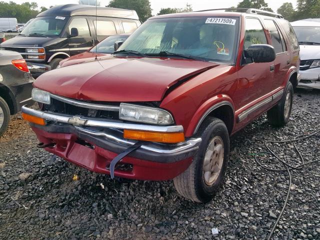 1GNDT13W2X2174978 - 1999 CHEVROLET BLAZER RED photo 9