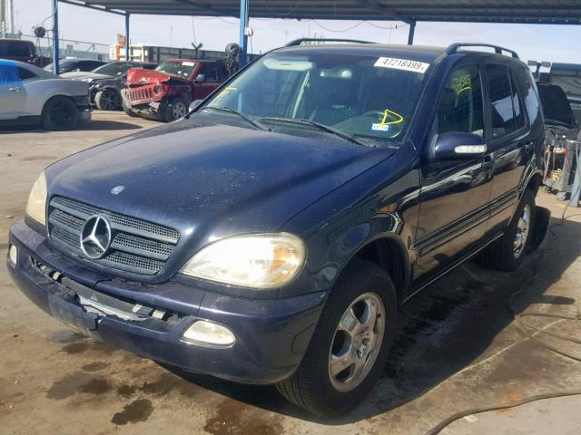 4JGAB57E64A459154 - 2004 MERCEDES-BENZ ML 350 BLUE photo 2