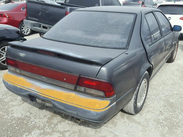 JN1EJ01P9NT110522 - 1992 NISSAN MAXIMA SE GRAY photo 4