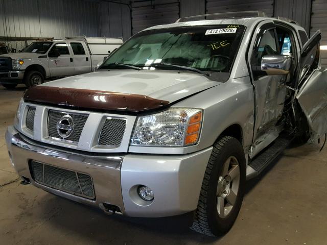 5N1AA08BX5N736814 - 2005 NISSAN ARMADA SE SILVER photo 2