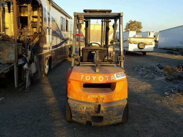 00000000000065406 - 2004 TOYOTA FORKLIFT ORANGE photo 6