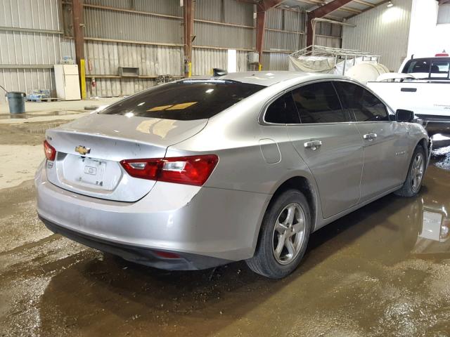 1G1ZB5ST0HF158667 - 2017 CHEVROLET MALIBU LS 银色 照片 4