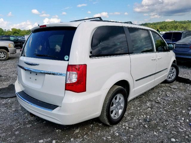 2C4RC1BG8DR528914 - 2013 CHRYSLER TOWN & COU WHITE photo 4