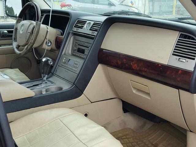 5LMFU27586LJ04277 - 2006 LINCOLN NAVIGATOR Қоңыр фото 5