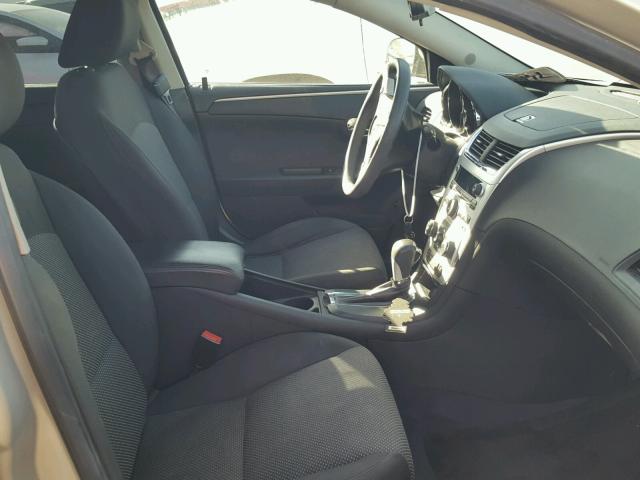 1G1ZC5E05CF191722 - 2012 CHEVROLET MALIBU 1LT თაფლისფერი ფოტო 5