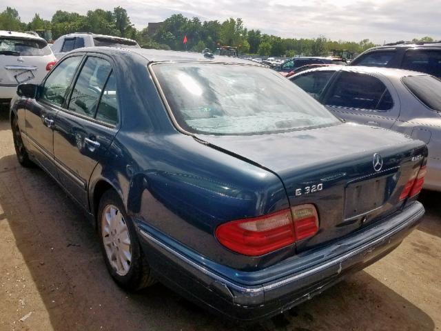 WDBJF82J4YX030434 - 2000 MERCEDES-BENZ E 320 4MAT BLUE photo 3