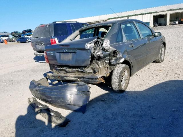 1FAFP34N67W132223 - 2007 FORD FOCUS ZX4 GRAY photo 4