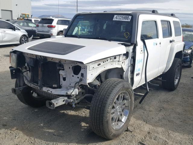 5GTDN136668279756 - 2006 HUMMER H3 WHITE photo 2