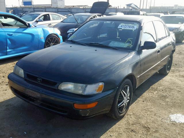 1NXBB02E4TZ426486 - 1996 TOYOTA COROLLA DX GREEN photo 2