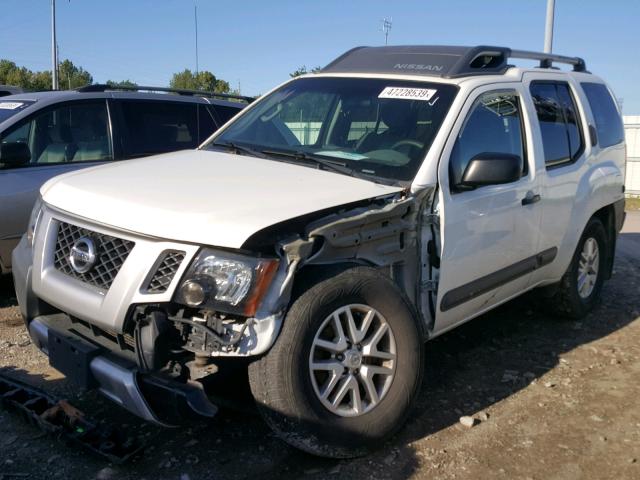 5N1AN0NWXEN814486 - 2014 NISSAN XTERRA X WHITE photo 2