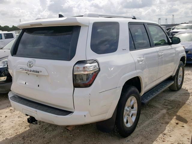 JTEZU5JR6H5155409 - 2017 TOYOTA 4RUNNER SR WHITE photo 4