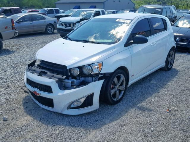 1G1JG6SB3E4166555 - 2014 CHEVROLET SONIC RS WHITE photo 2