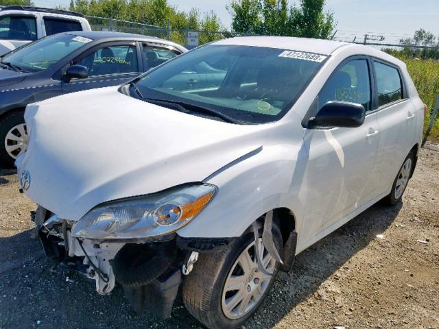 2T1KU4EE3DC101330 - 2013 TOYOTA COROLLA MA WHITE photo 2