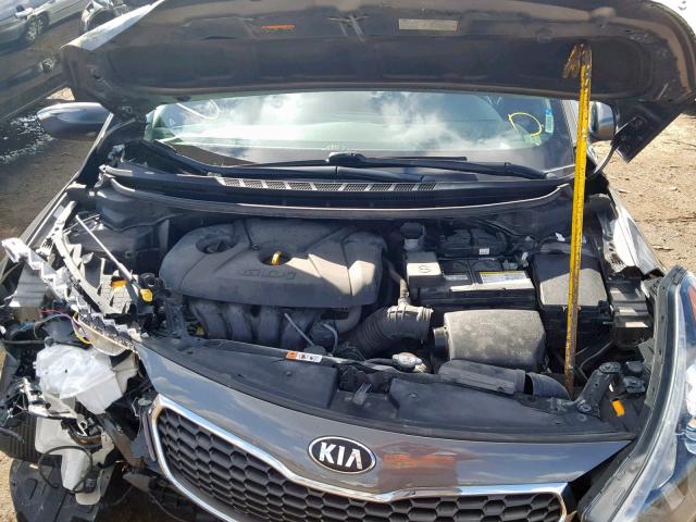 KNAFZ4A80E5061951 - 2014 KIA FORTE EX GRAY photo 7