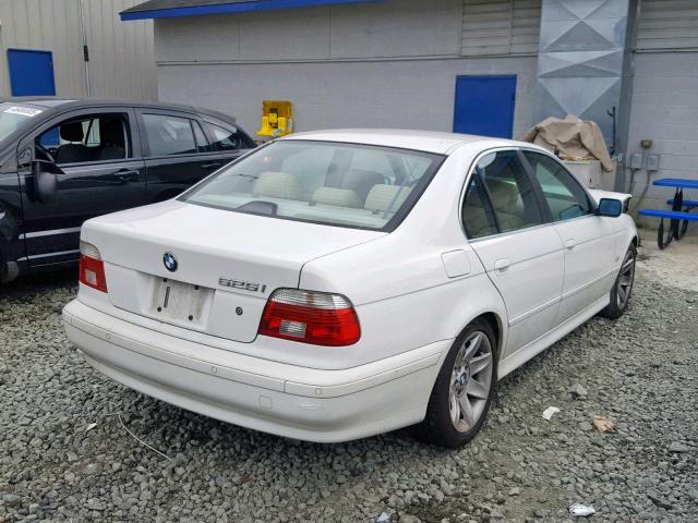 WBADT43402GY44075 - 2002 BMW 525 I AUTO WHITE photo 4