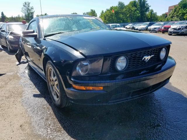 1ZVHT82H655114751 - 2005 FORD MUSTANG GT BLACK photo 1