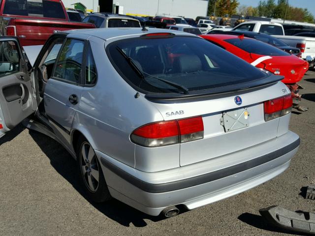 YS3DF55K422025037 - 2002 SAAB 9-3 SE SILVER photo 3