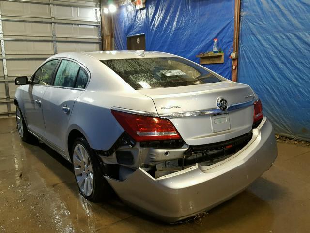 1G4GE5G35FF284112 - 2015 BUICK LACROSSE P SILVER photo 3